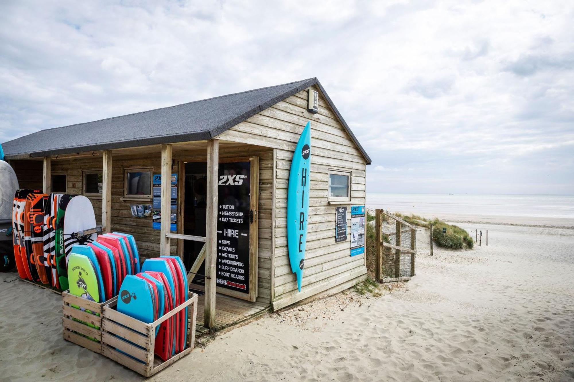 Luxury Designer Coastal Home For 10 With Hot Tub West Wittering Bagian luar foto