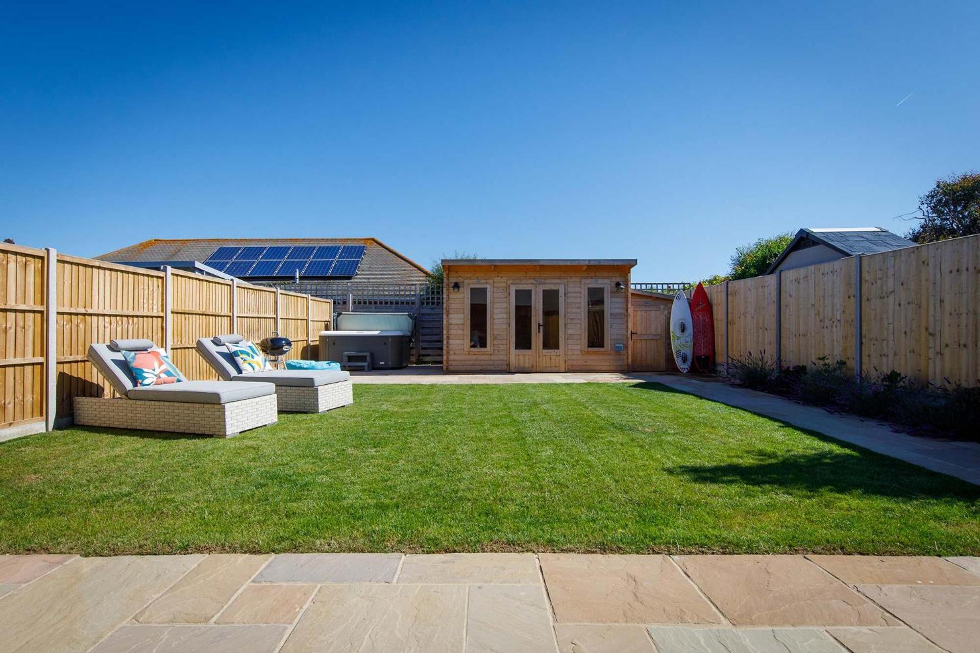 Luxury Designer Coastal Home For 10 With Hot Tub West Wittering Bagian luar foto